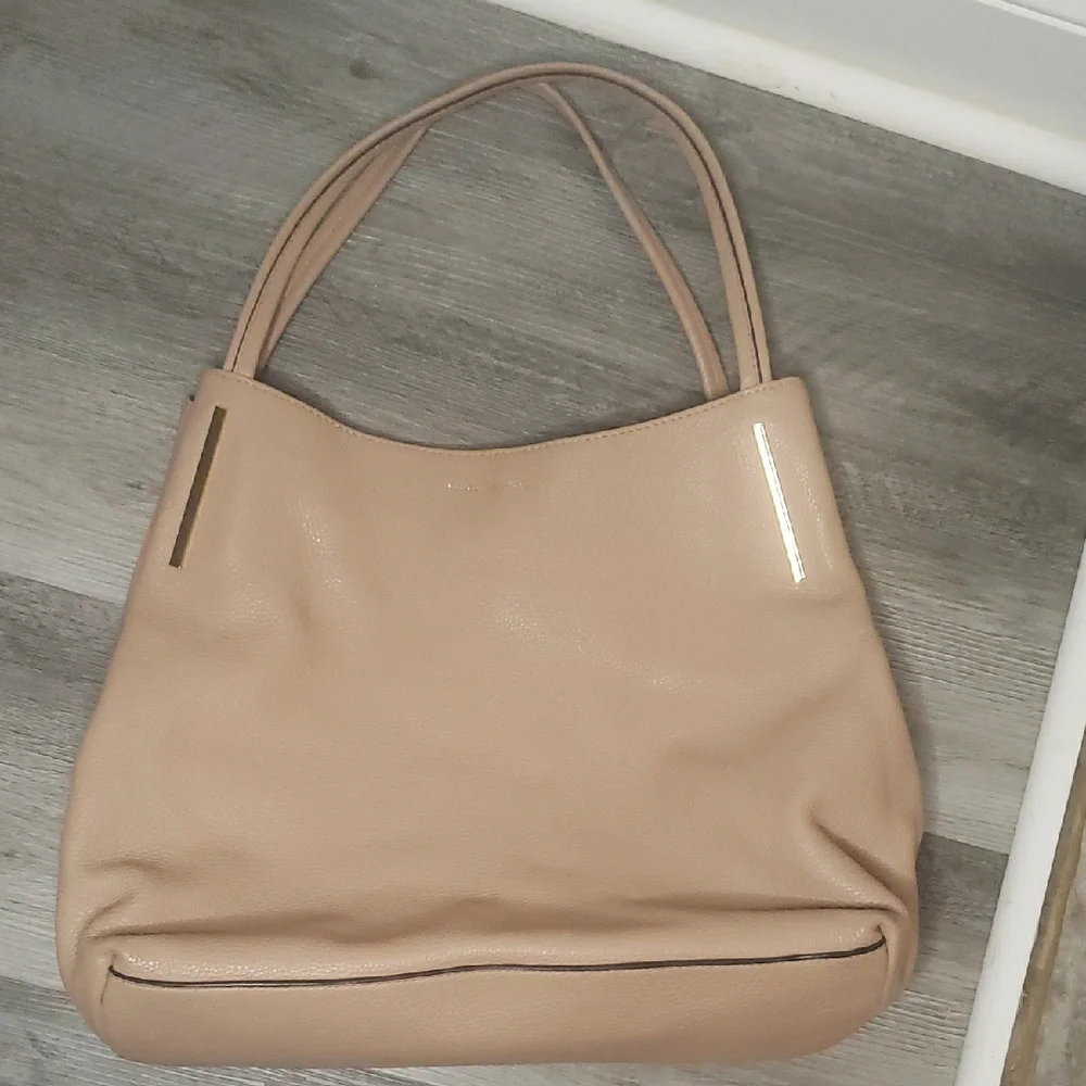 Vince Camuto Tan Leather Tote Bag - Picture 15 of 16